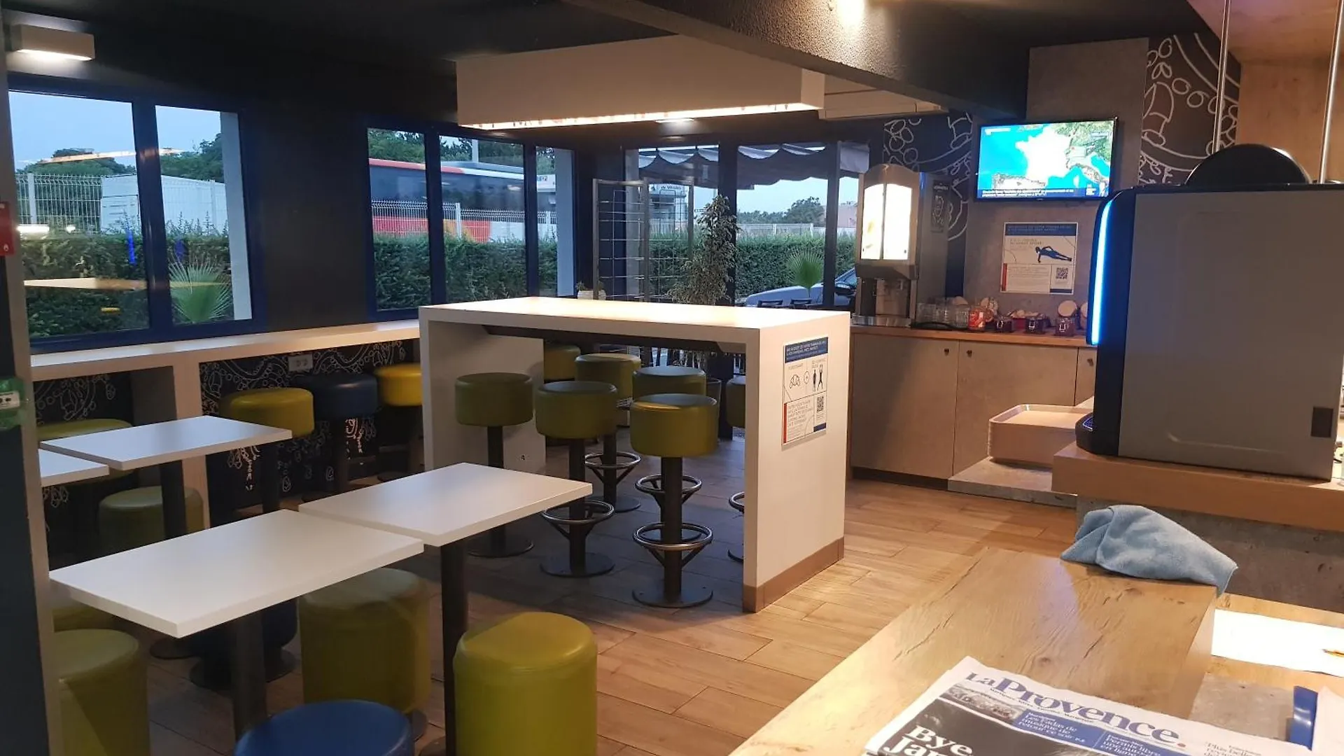 Ibis Budget Marseille Vitrolles Hotel Vitrolles (Bouches-du-Rhone)