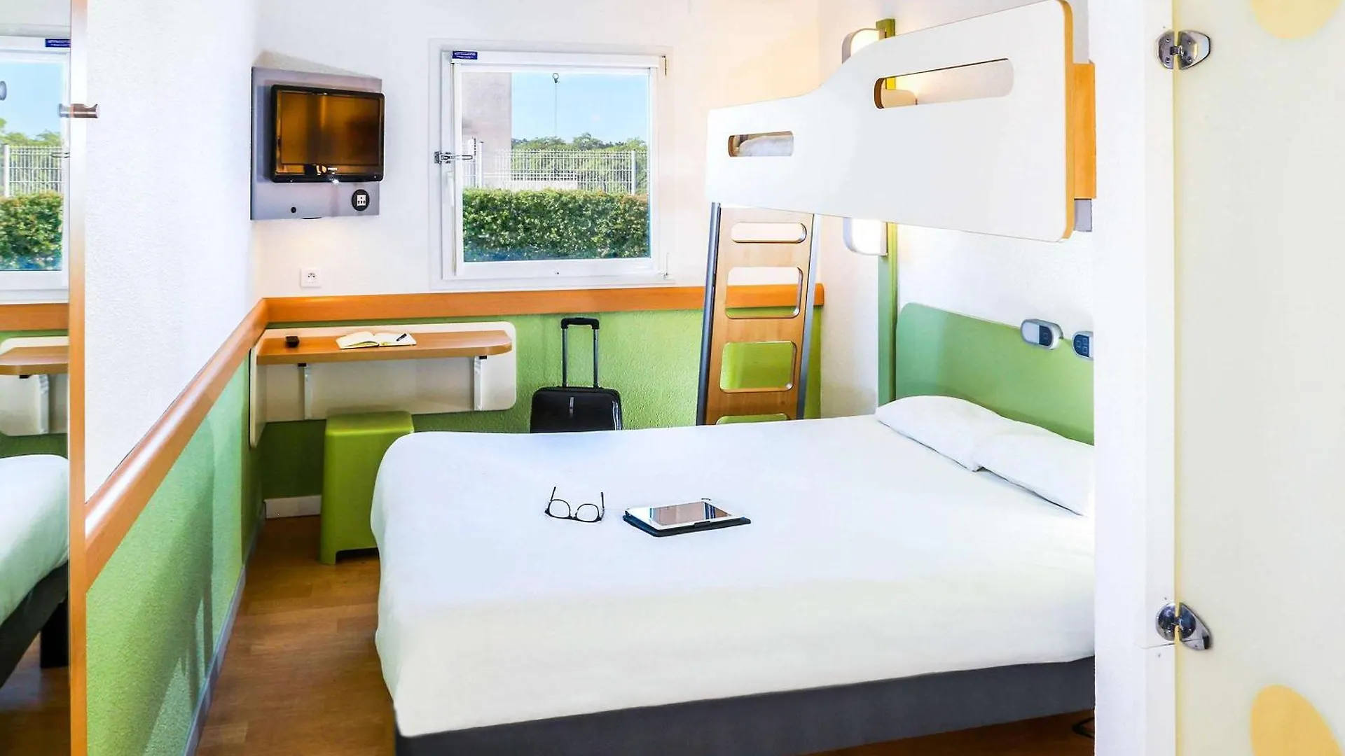Ibis Budget Marseille Vitrolles 2*, Vitrolles (Bouches-du-Rhone)
