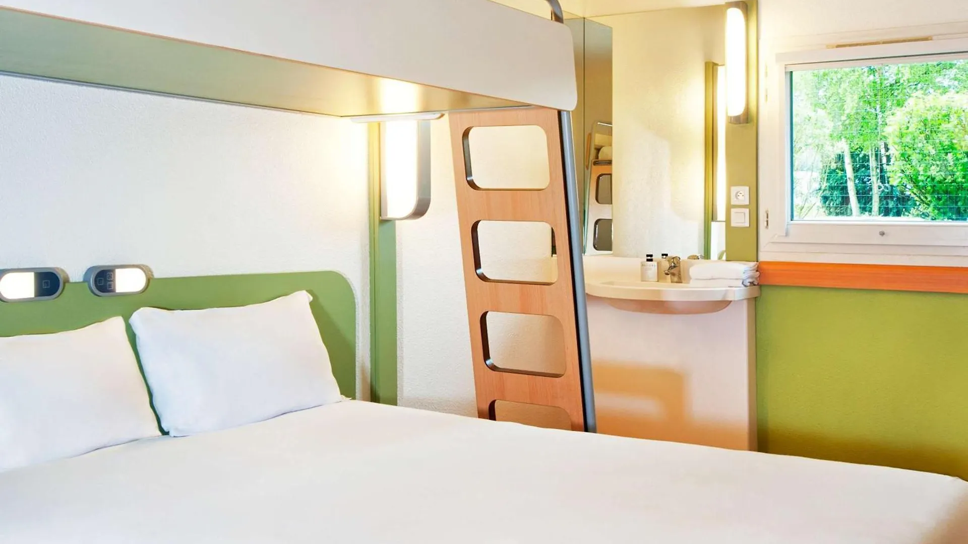 Hotel Ibis Budget Marseille Vitrolles
