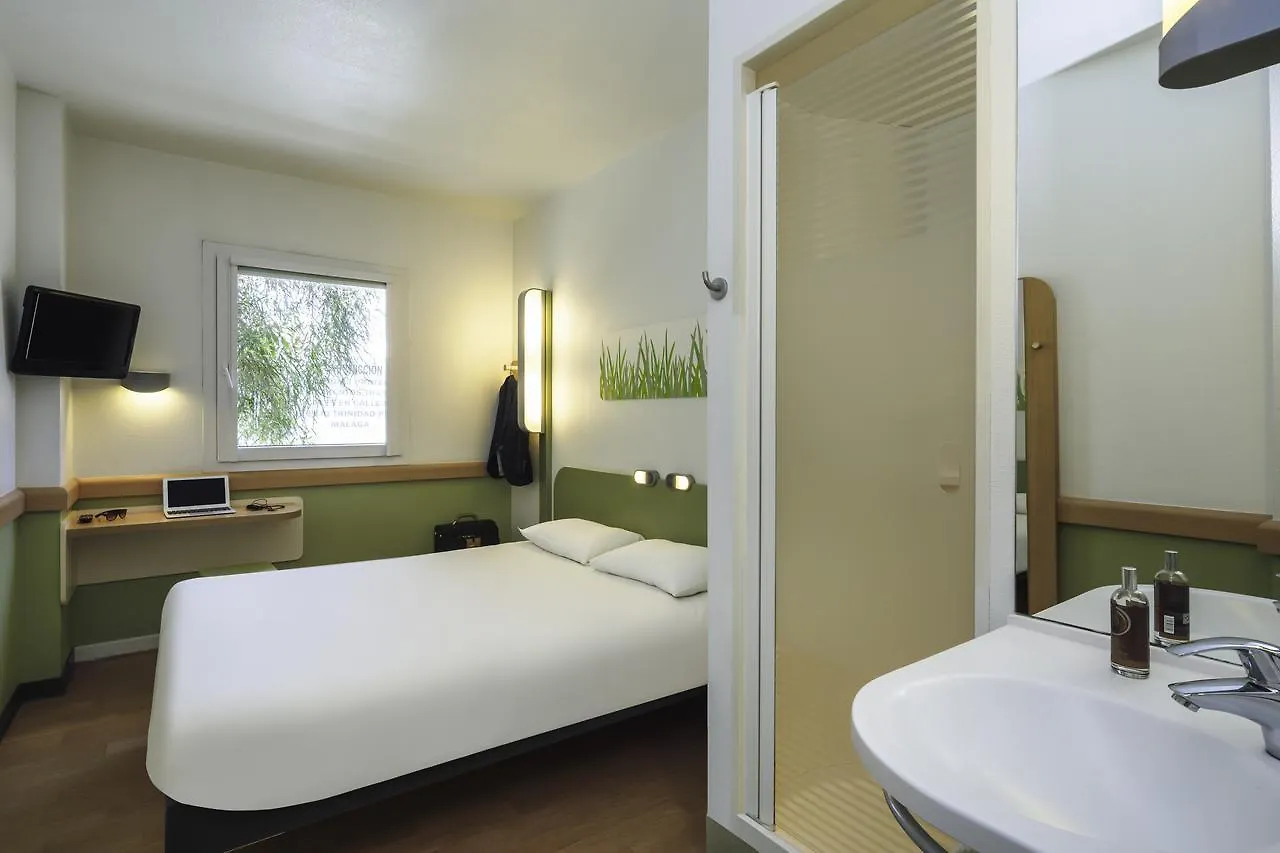 Ibis Budget Marseille Vitrolles Vitrolles  Hotel Vitrolles (Bouches-du-Rhone)