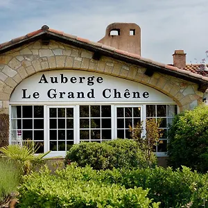 Du Grand Chene Sillans-la-Cascade