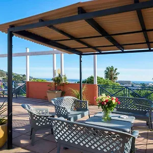 Отель Ibis Budget Cannes
